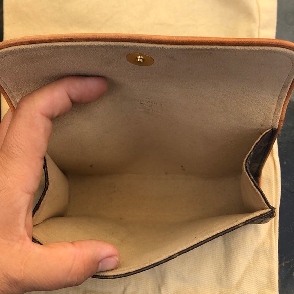 Louis Vuitton Florentine Pouch. ❤️ - Picture 15 of 16